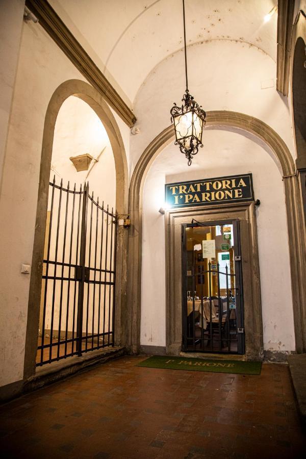 Studio In Tornabuoni Within A Renaissance Building Apartment Florenţa Exterior foto